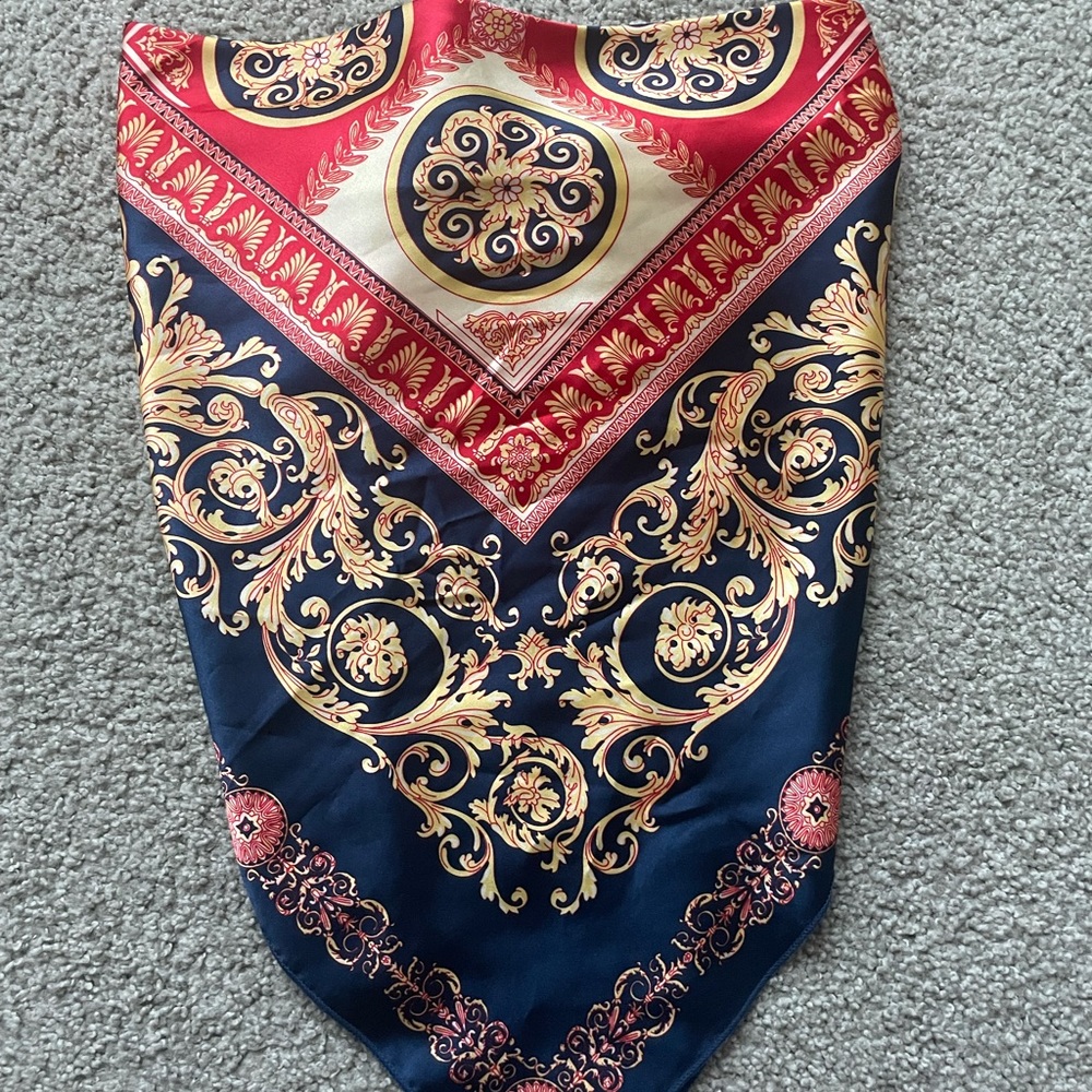 princess polly scarf top/hair piece